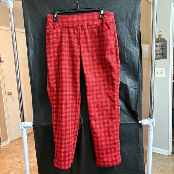 Croft & Barrow 6 Petite Red Plaid The Effortless Stretch Pattern Pants - Picture 1 of 5